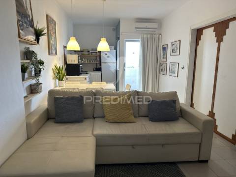 Apartamento t1 arrendamento 1 ano junto à praia da rocha