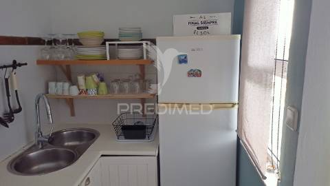 Apartamento t1 arrendamento 1 ano junto à praia da rocha
