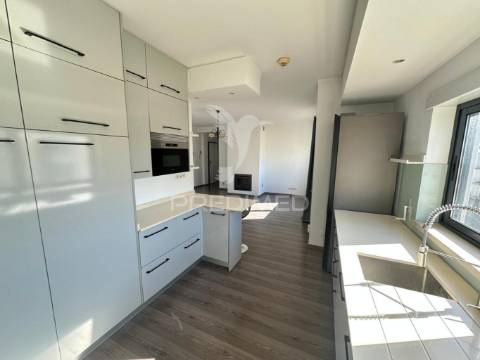 Apartamento t2 na quinta do meio em sines