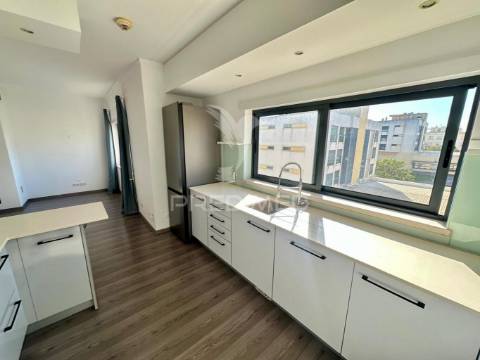 Apartamento t2 na quinta do meio em sines