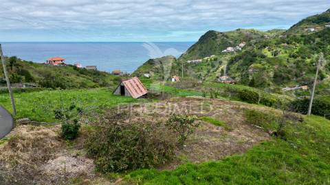 Terreno com 1198m2, porto da cruz