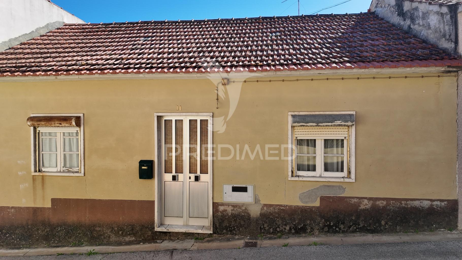 Moradia t2 em amiais de baixo – santarém