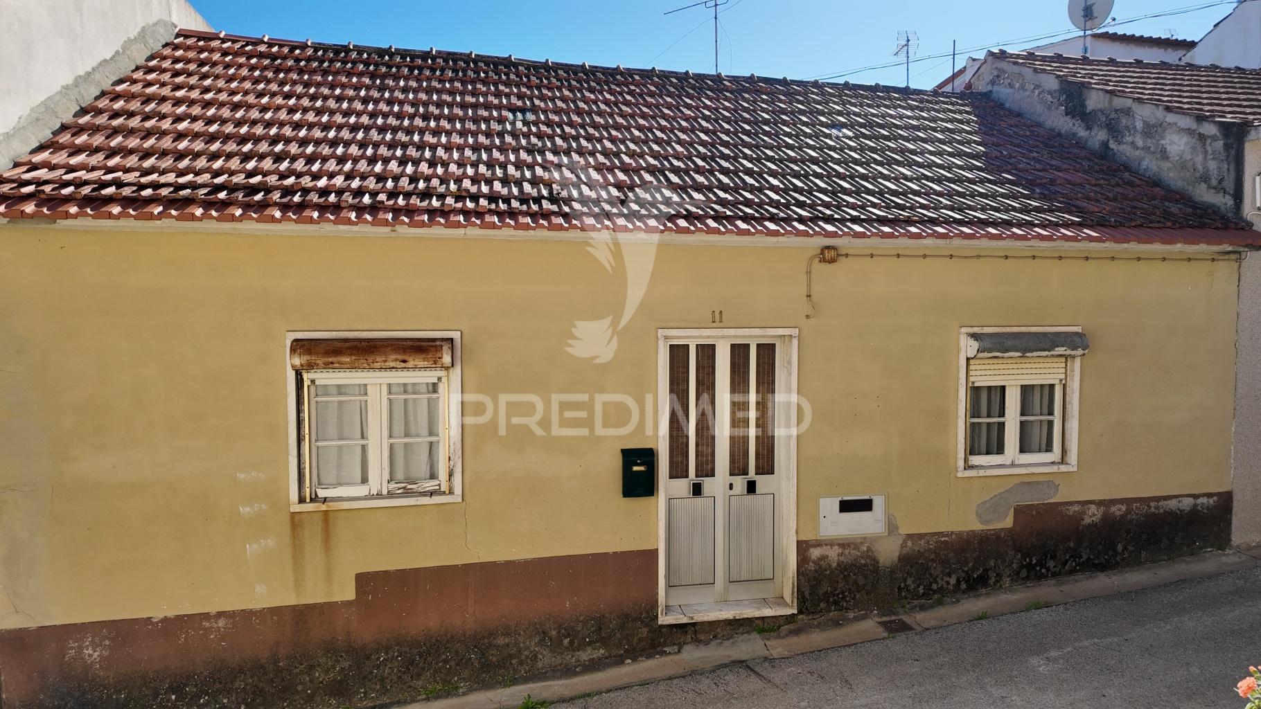 Moradia t2 em amiais de baixo – santarém