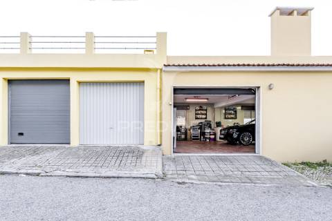 Moradia t5 no centro de setúbal