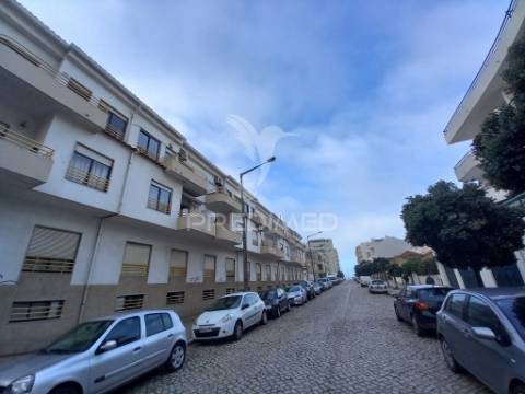 Fantastico duplex completamente restaurado na costa da caparica