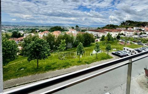 Apartamento t3 novo - próximo ao centro de braga