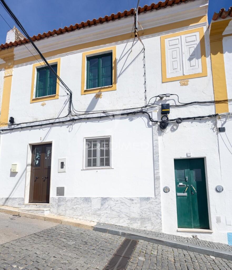 Apartamento t2 com terraço no alandroal