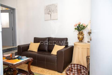 Apartamento t2 com terraço no alandroal
