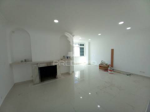 Moradia t3+2 | madorna | parede