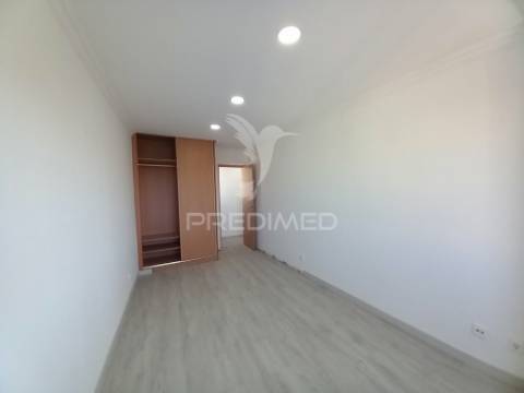 Moradia t3+2 | madorna | parede
