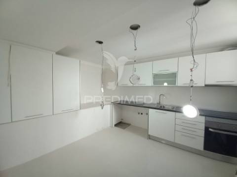 Moradia t3+2 | madorna | parede