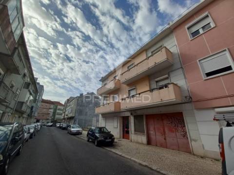 Apartamento t1 | remodelado | amadora