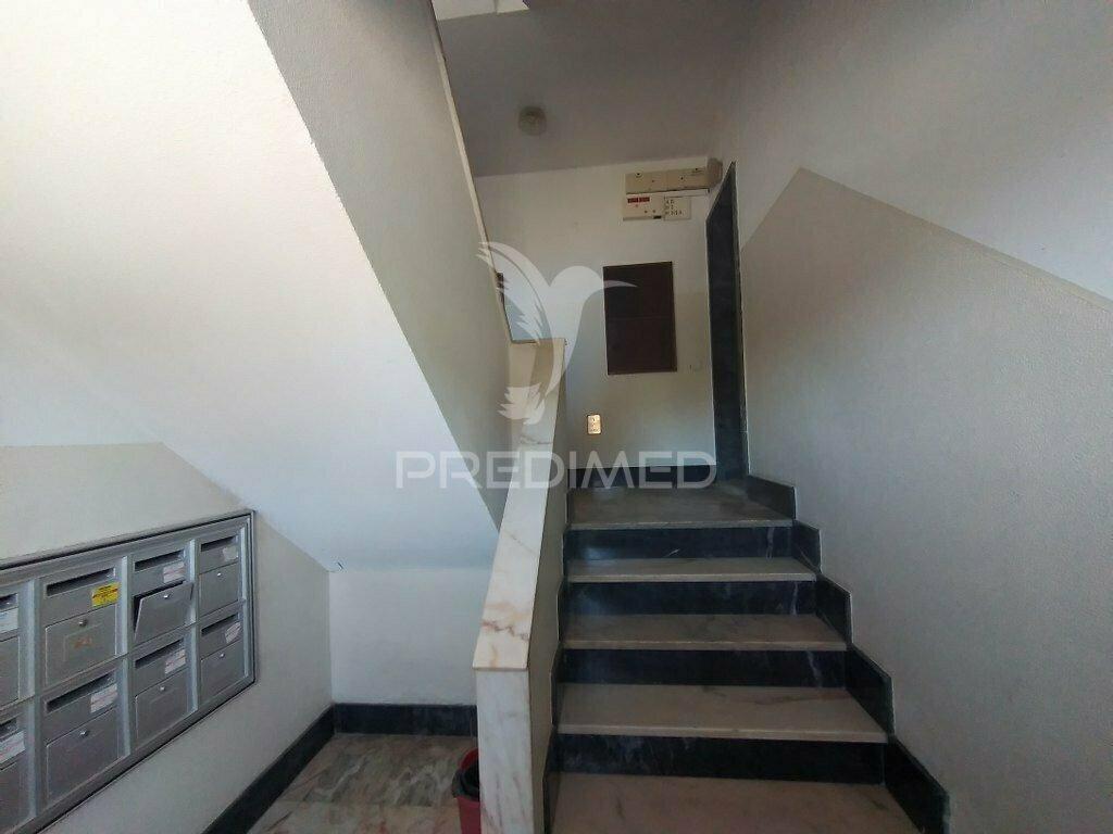 Apartamento t2 | remodelado e equipado | ericeira