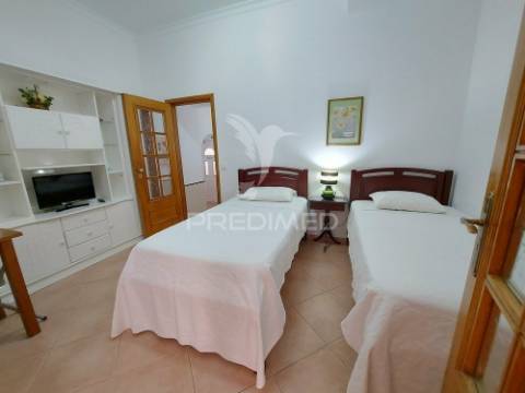 Casa 227m2 com 7 divisões no centro histórico de lagos