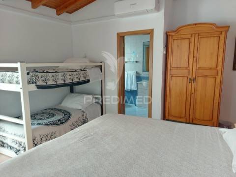 Casa 227m2 com 7 divisões no centro histórico de lagos