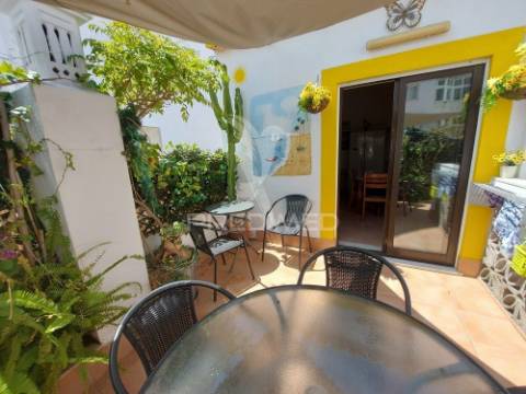 Casa 227m2 com 7 divisões no centro histórico de lagos