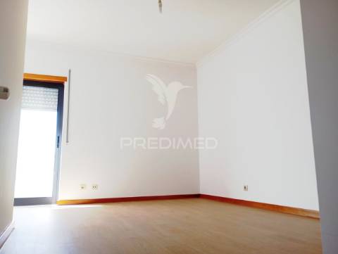 Apartamento t2 duplex garagem varandas  na foz do arelho