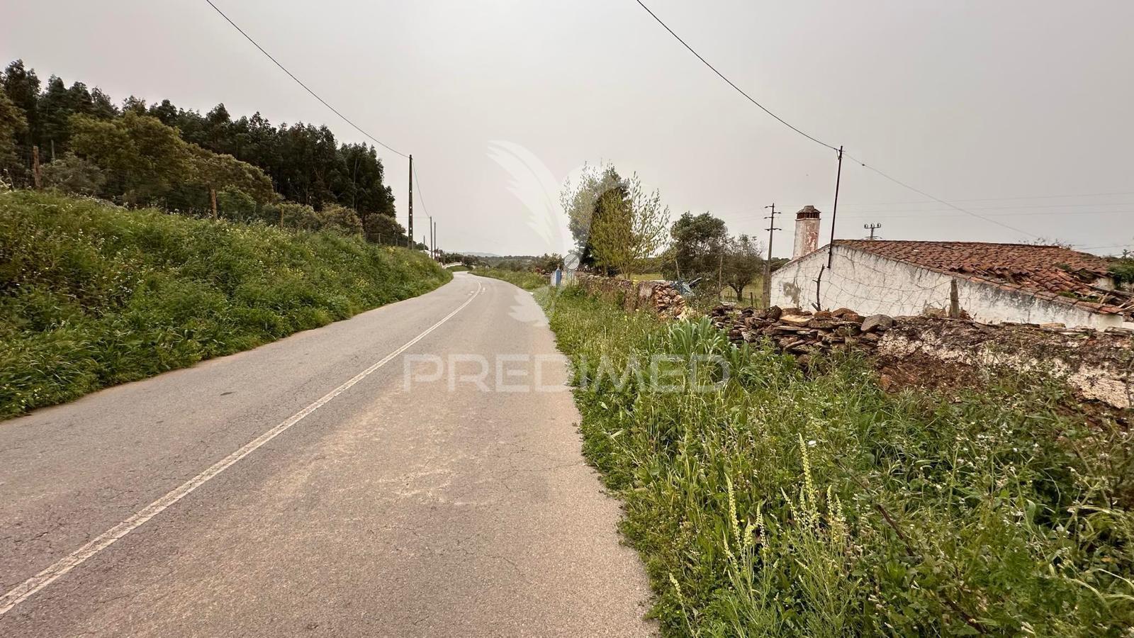 Herdade de 15ha com monte em estremoz