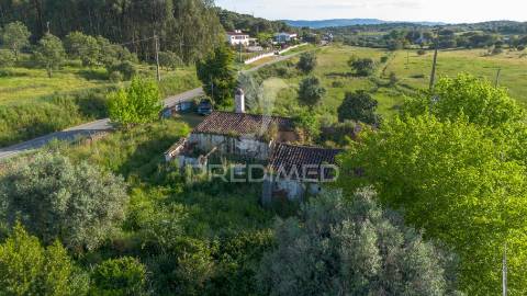 Herdade de 15ha com monte em estremoz