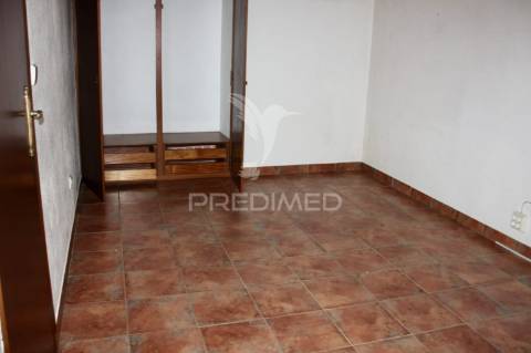 Moradia em vale do peso