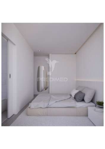 Moradia t4 térrea, com 2 suites e piscina no condomínio tower village