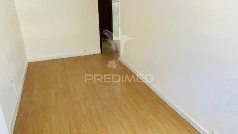 T2 - arrendamento - alto do seixalinho, lavradio