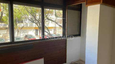 T2 - arrendamento - alto do seixalinho, lavradio