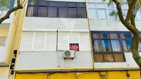 T2 - arrendamento - alto do seixalinho, lavradio