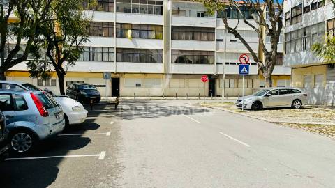 T2 - arrendamento - alto do seixalinho, lavradio