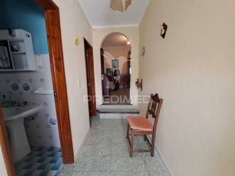 Casinha típica alentejana t2 com quintal e terraço