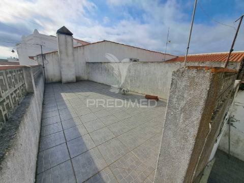 Casinha típica alentejana t2 com quintal e terraço