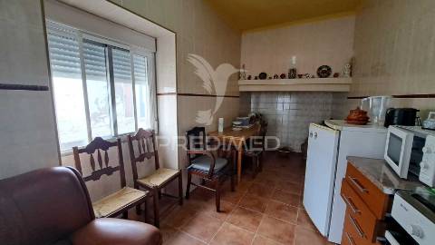 Casinha típica alentejana t2 com quintal e terraço