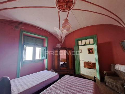 Casinha típica alentejana t2 com quintal e terraço