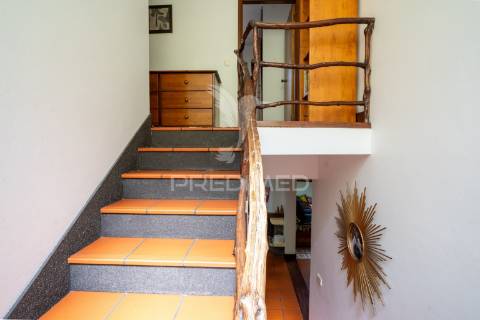 Moradia t3 isolada com garagem e quintal – machico