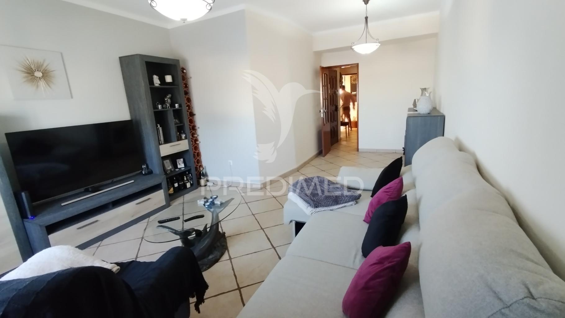 Apartamento t3 na avenida principal da fantastica cidade de olhao