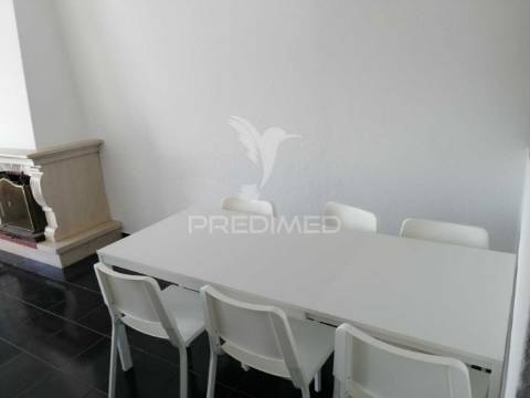 Apartamento t3 no centro de grândola