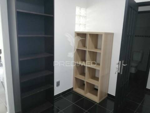 Apartamento t3 no centro de grândola