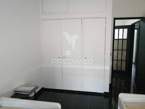 Apartamento t3 no centro de grândola