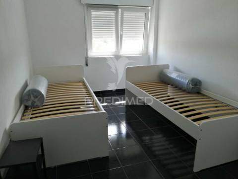 Apartamento t3 no centro de grândola