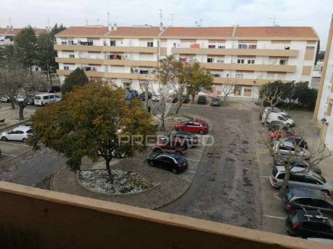 Apartamento t3 no centro de grândola
