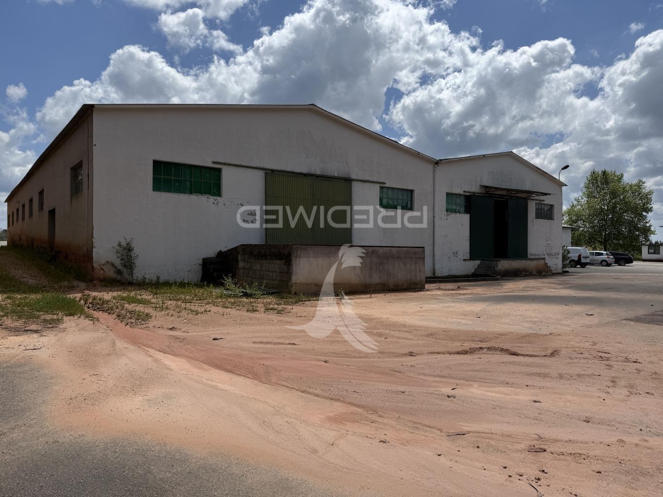 Armazéns c/ 4ha, zona industrial de ourém