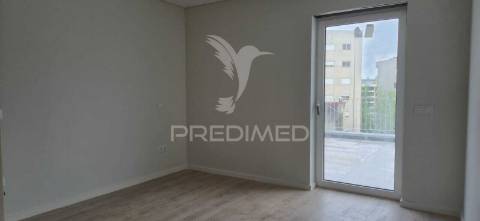 Empreendimento com apartamento t2 em s.vicente, braga