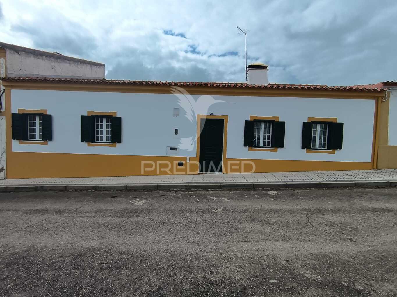 Moradia t3 em vila boim – conforto e tradição no coração do alentejo
