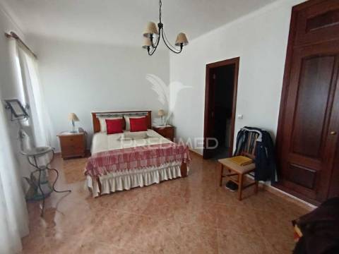 Moradia t3 em vila boim – conforto e tradição no coração do alentejo