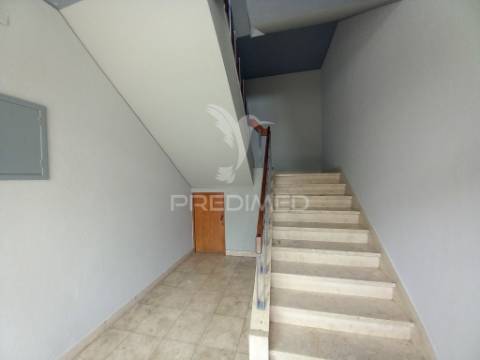 Apartamento t2 montijo (centro) 245.000€