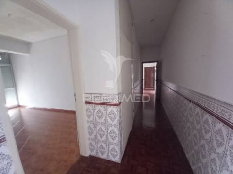 Apartamento t2 montijo (centro) 245.000€