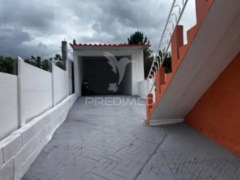 Moradia isolada t6-terreno 1.233m2-granja ulmeiro, soure, coimbra