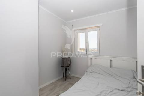 Apartamento t3 barreiro, completamente remodelado