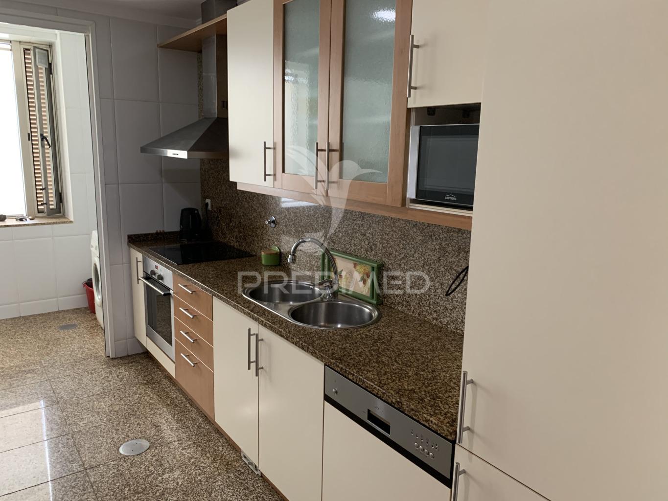 T2 espaçoso com 125 m² na praia de lavadores