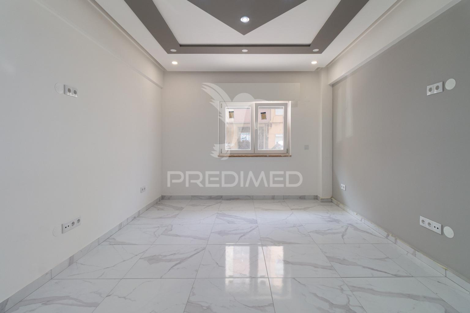 Apartamento t3-  remodelação completa  - 280.000 € - seixal - arrentela
